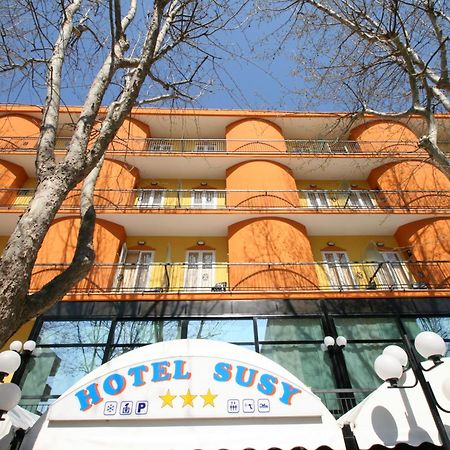 Hotel Susy Rivazzurra Di Rimini Екстер'єр фото