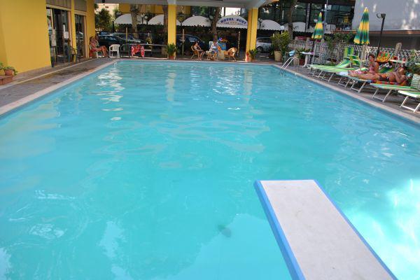 Hotel Susy Rivazzurra Di Rimini Екстер'єр фото